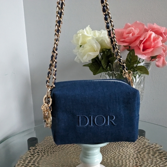 🔥💥Host Pick 💥💥Dior - Picture 3 of 12